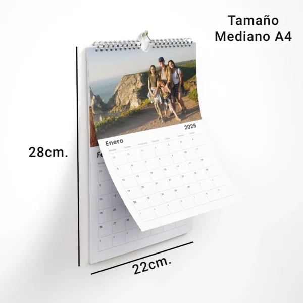 Calendario de pared mediano personalizado con fotos